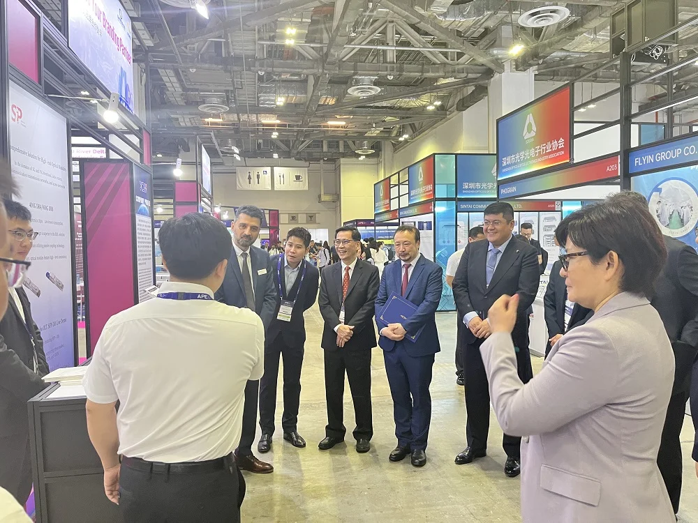 紫宸激光閃耀2025亞洲光電博覽會：三大核心技術領航智能制造